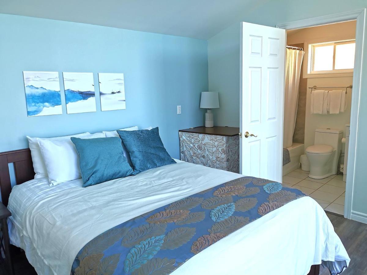 Knotty Pine Ocean Front Suite - Adults Only Інґоніш Екстер'єр фото